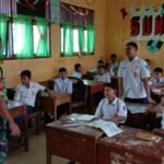 Babinsa Bongkar Strategi Sukses! Siswa SMPN 10 Langsa Kaget dengan Pesan Kuat Ini