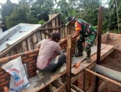 Menyapa dan Membina Pekerja Bangunan di Wilayah Teritorial Serka Armada Dorong Semangat Gotong Royong