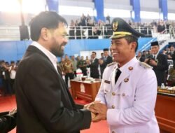 Gubernur Aceh Muzakir Manaf Lantik Bupati Aceh Besar