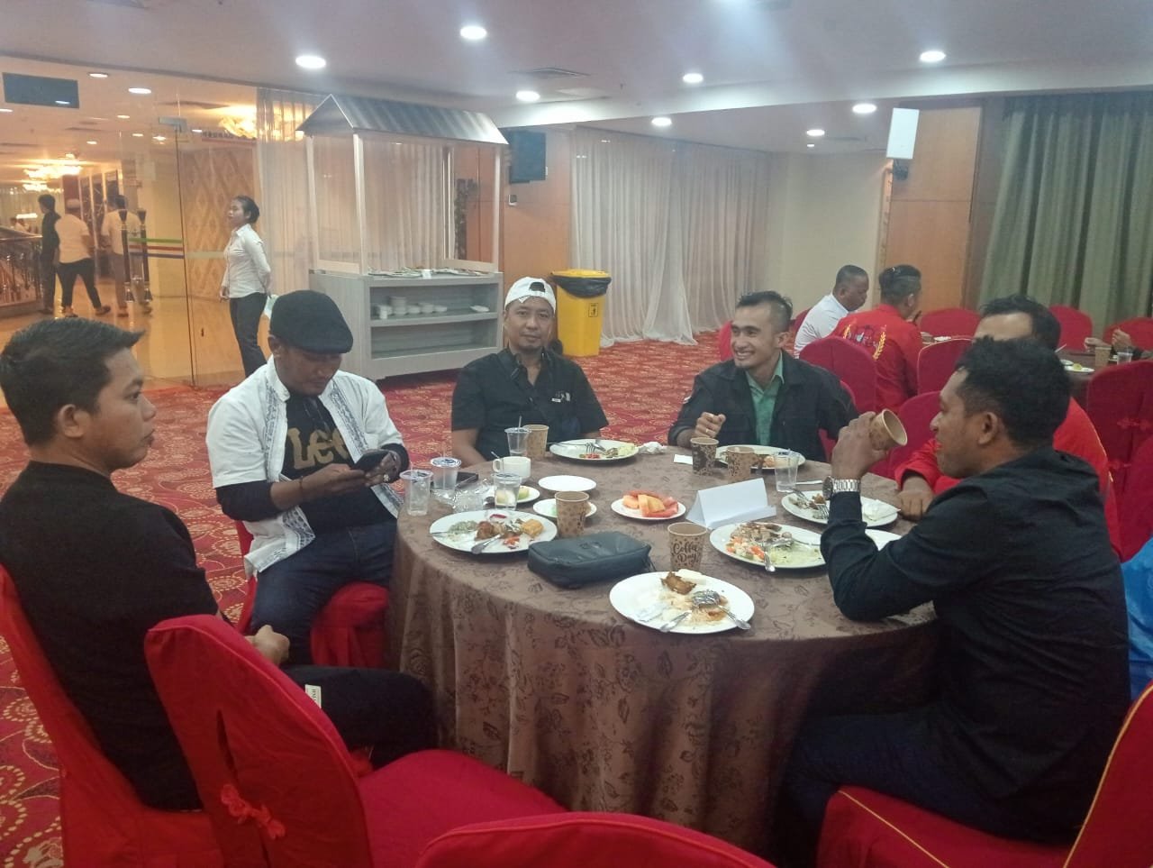 WHN DPD Kota Batam Bukber Puasa dengan Sejumlah Insan Pers