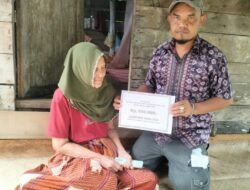 Pembagian BLT Kemiskinan Ekstrim Tahun 2025 Triwulan Desa Gampong Sama Dua.