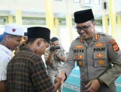 Indahnya Ramadhan, Kapolres Aceh Timur Berbagi Kebahagiaan Dengan Anak Yatim