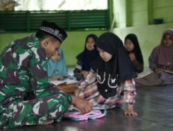 Di Tengah Kesibukan TMMD, Babinsa Bukit Meutuah Sisihkan Waktu untuk Pembinaan Keagamaan