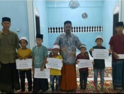 Jelang Hari Raya Idul Fitri 1446 H, Gampong Seuneubok Teungoh Santuni Anak yatim Piatu 10 Orang