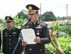 Beri Penghormatan Terakhir, Wakapolres Aceh Timur Pimpinan Upacara Pemakaman Aiptu Muhammad Ali