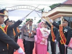 Polres Langsa Gelar Acara Tradisi Pisah Sambut Yang Disambut Upacara Pedang Pora