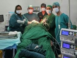Sungguh Luar Biasa RSUD Zubir Mahmud Sukses Lakukan Operasi Tumor Otak Pertama
