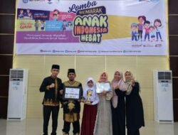 Terima Penghargaan Juara 1 Hardiknas, SD 2 Muhammadiyah Langsa Membanggakan