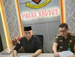 KEJATI Lampung Serahkan Penanganan Laporan DPP KAMPUD Ke KEJARI Lamteng Terkait Korupsi BOKB Rp.8,9M