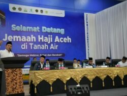 Wagub Fadhlullah Sambut Kepulangan Jemaah Haji Aceh