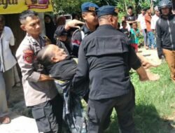 Quick Respon Brimob Kompi 2 Batalyon B Pelopr Evaluasi Korban Laka Tunggal.