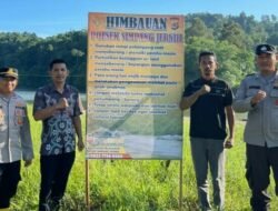 Peduli Keselamatan Warga, Polsek Simpang Jernih Pasang Baliho Imbauan di Dermaga Penyeberangan