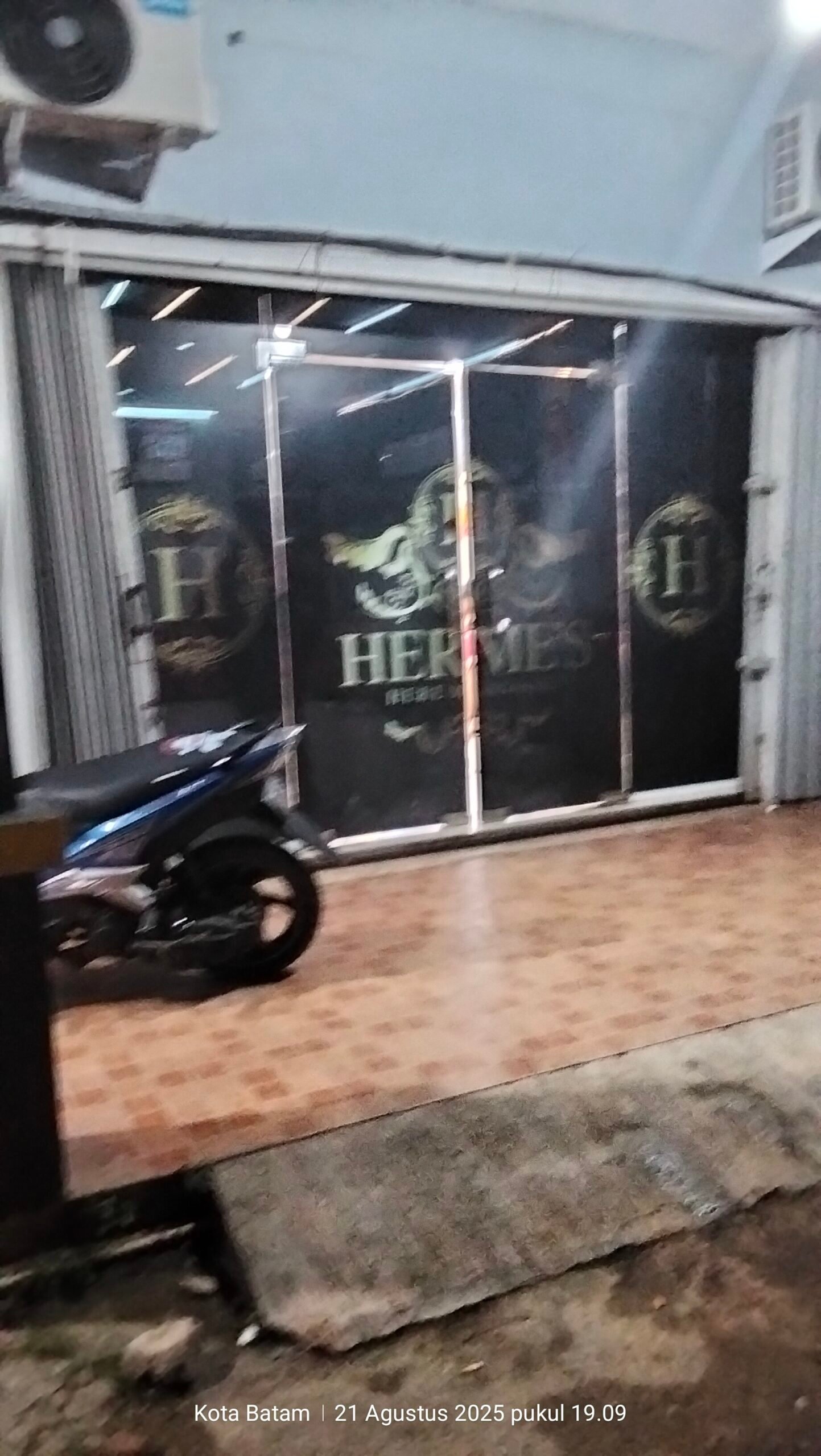 Diminta APH dan Dinas Terkait Segera Menindak Para Pelaku Prostitusi di Message Hermes Lubuk Baja