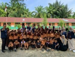 Mahasiswa KKN Kelompok 55 IAIN Langsa Melaksanakan Kegiatan “Stop Bullying” di SD 2 Peutow Aceh Timur.