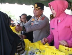 Gerakan Pangan Murah Polres Aceh Timur Disambut Antusias Warga