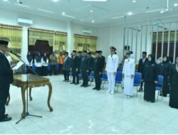 Bupati Aceh Tamiang Lantik Sekaligus Ambil Sumpah 16 Pejabat Administrator
