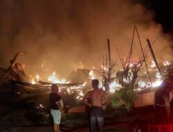 Empat Unit Rumah Warga Dusun Amaliah Ludes Dilalap Sijago Merah