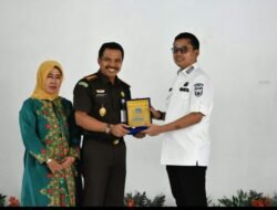 Suasana Haru Penuh Kehangatan Warnai Lepas Sambut Kepala Kejaksaan Negeri Langsa
