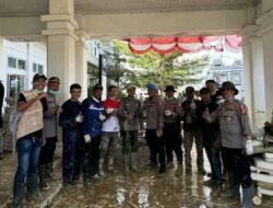 Pasca Bencana Banjir dan Longsor, Wakil Bupati Aceh Timur Pimpin Langsung Gotong Royong Masssal di RSUD Sultan Abdul Aziz Syah (SAAS) Peureulak