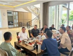 Terkait Pengeroyokan H. Faisal di Ruang PPA Poda Metro Jaya, Wakil Gubernur Aceh Tegaskan Tunda Aksi Damai, Fokus Kawal Proses Hukum