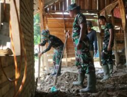 TMMD Ke-128 Kodim 0104/Atim Awali Pengerjaan RTLH Sasaran 2 dengan Pembongkaran Rumah Lama