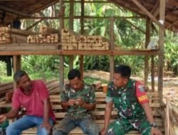 Babinsa Perkuat Kemitraan dengan Pelaku Usaha Kayu untuk Dorong Ekonomi Desa