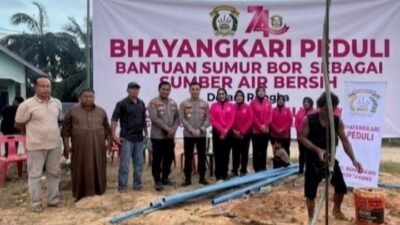 KAPOLRES ACEH TAMIANG BERSAMA KETUA BHAYANGKARI CEK PEKERJAAN 30 SUMUR BOR BANTUAN AIR BERSIH