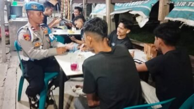 Ciptakan Harkamtibmas, Personel Polsek Peureulak Barat Gelar Patroli Dialogis