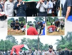 Beri Penghormatan Terakhir, Kapolres Aceh Timur Pimpin Upacara Pemakaman Aiptu Miko Fernandez