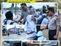 Polres Aceh Timur Gelar Strong Point, Kapolres Turun Langsung Atur Lalu Lintas di Simpang Kuala Idi